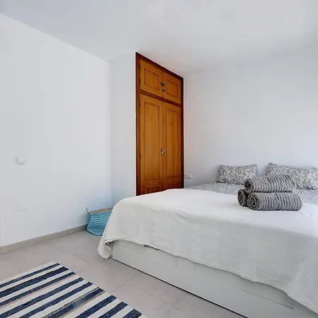 El Rincon Andaluz En Pueblo Benalmadena